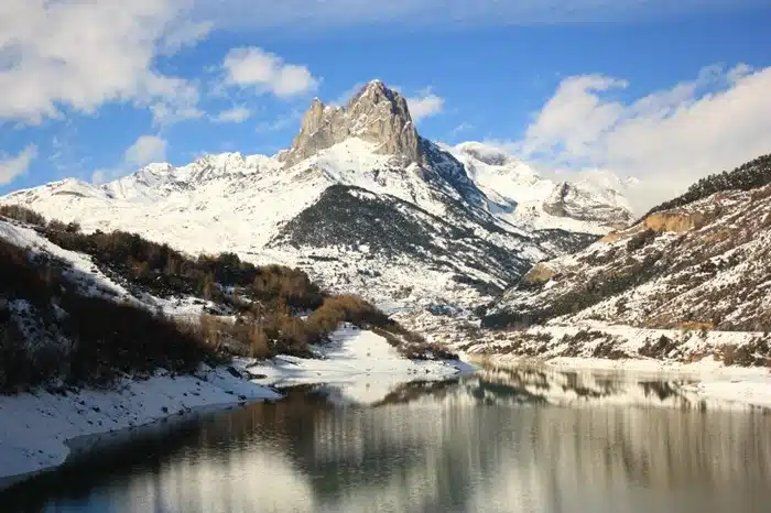 Pirineos