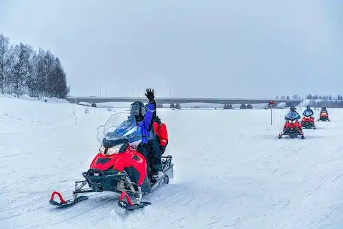 laponia moto de nieve